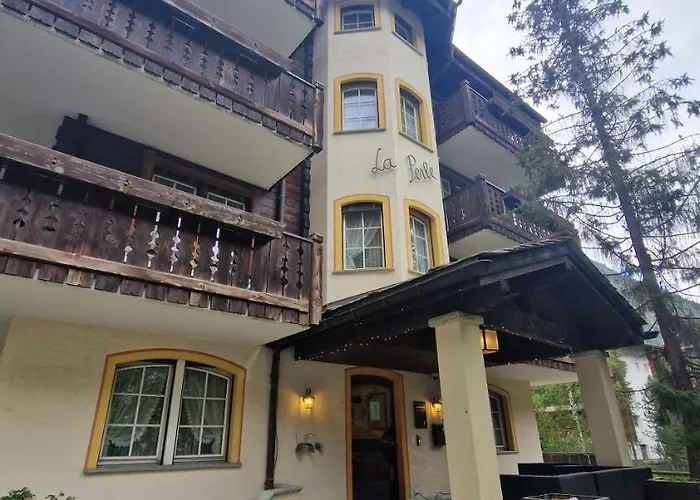 La Perle Apartments